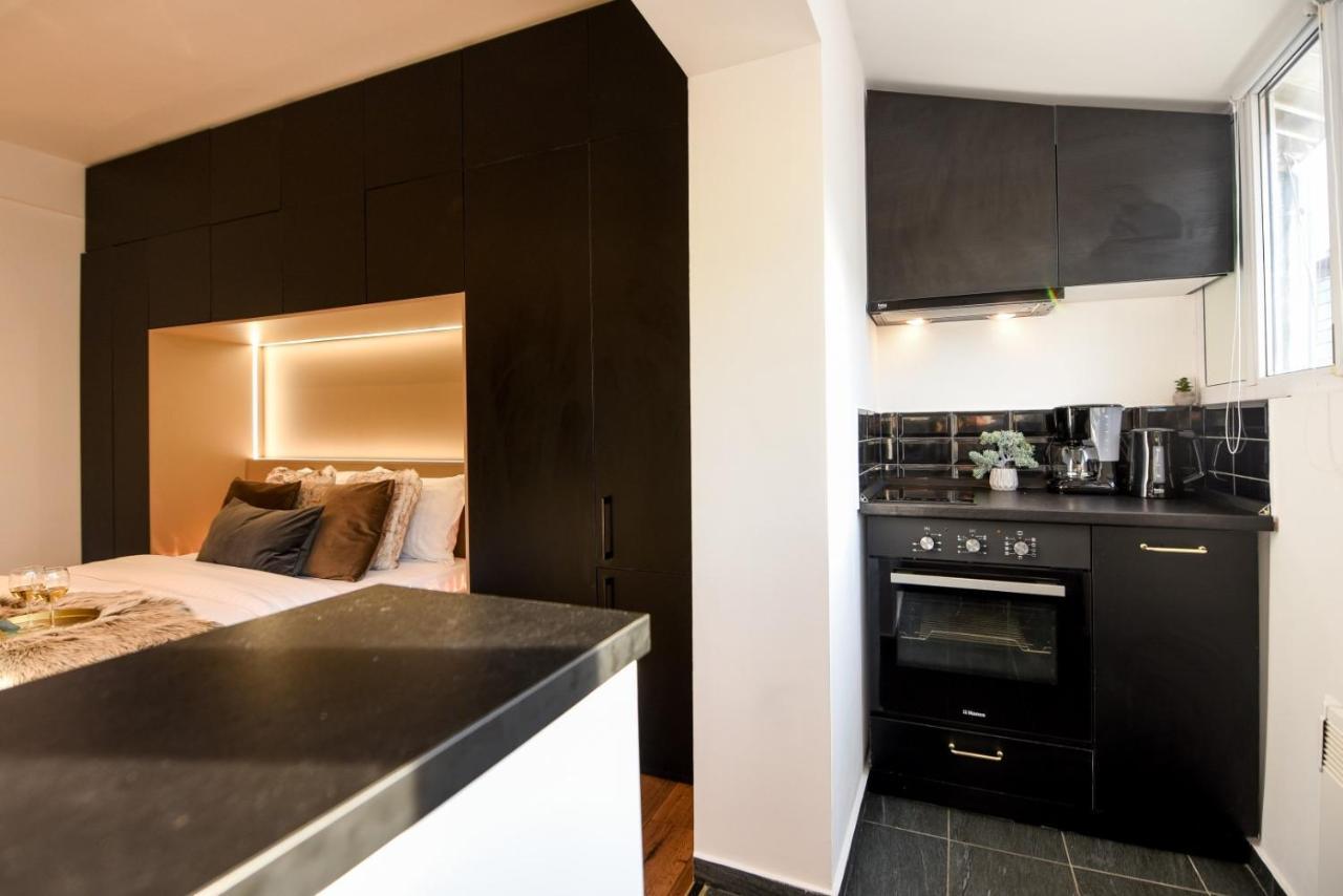 Calea Victoriei Modern Studio - Escape In The City Center Bucarest Exterior foto